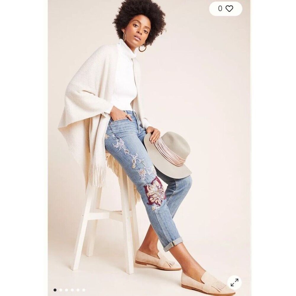 Pilcro Anthropologie MR Slim Boyfriend Jeans 27 Floral Embroidery Boho